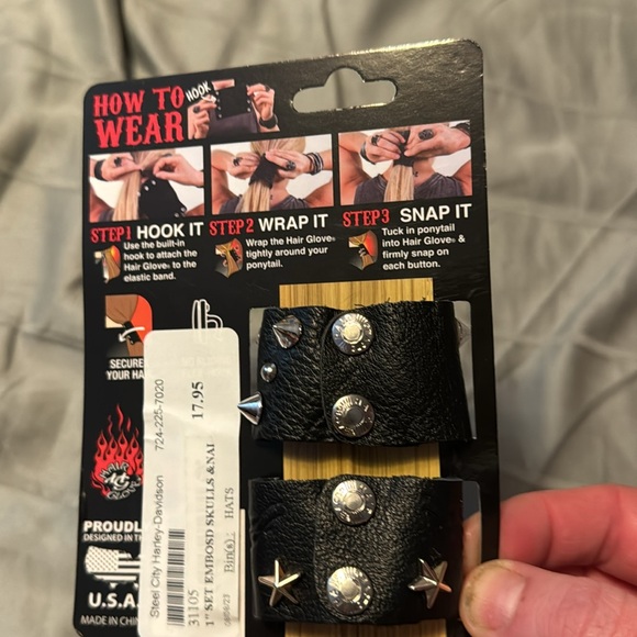 Hair Glove (Hair Ties) - Picture 2 of 4